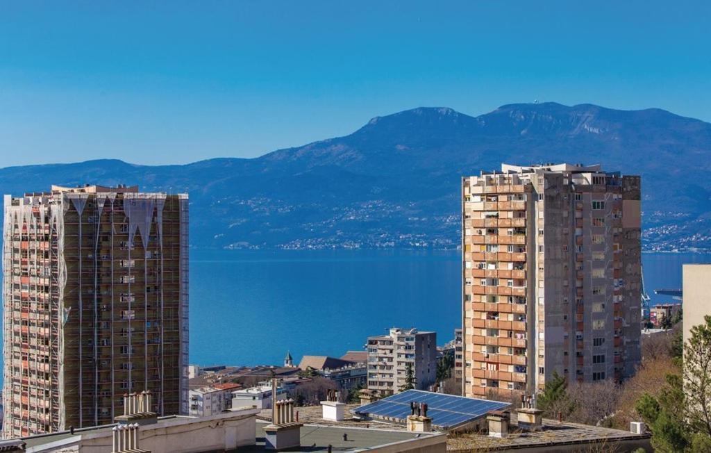 Sunny Apartment In غييكا المظهر الخارجي الصورة