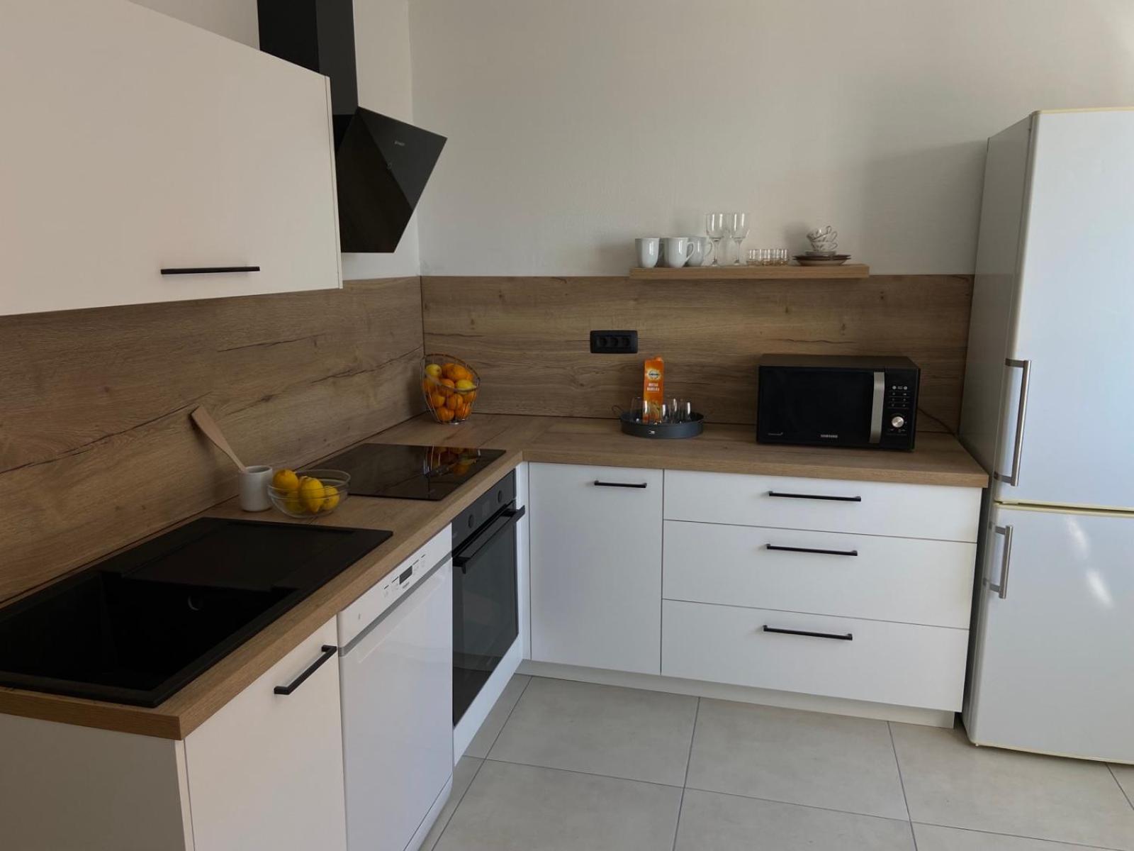 Sunny Apartment In غييكا المظهر الخارجي الصورة