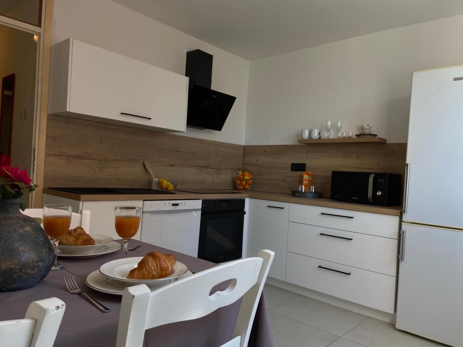 Sunny Apartment In غييكا المظهر الخارجي الصورة